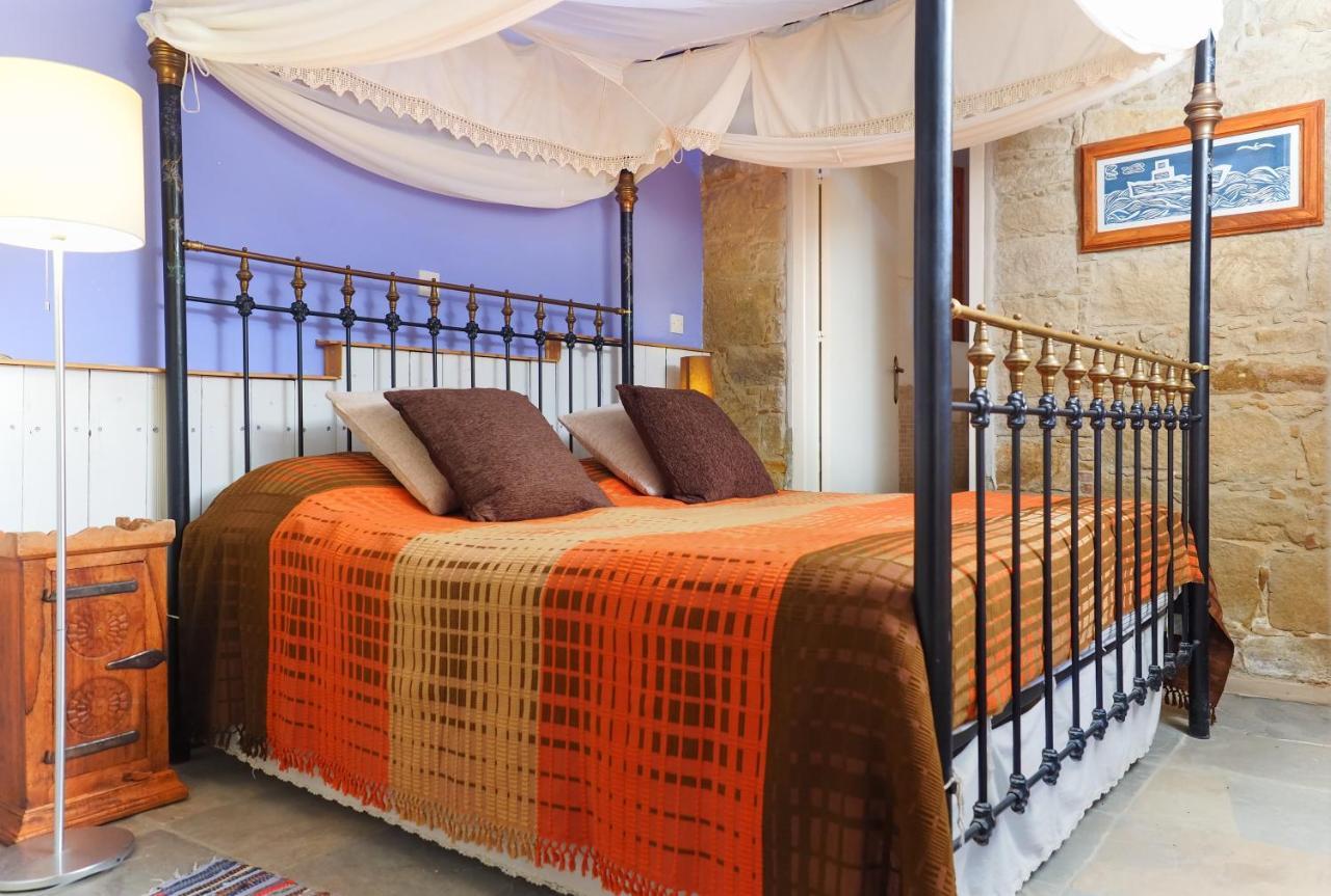 Zoes Traditional Apartments, Bed & Breakfast Lárnaka Kültér fotó